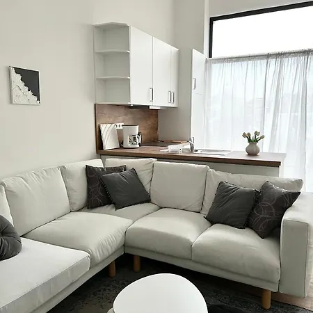 Living One 1 Apartment